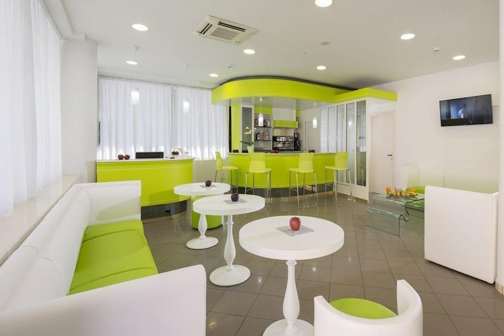 Hotel Scarlet Rimini Luaran gambar