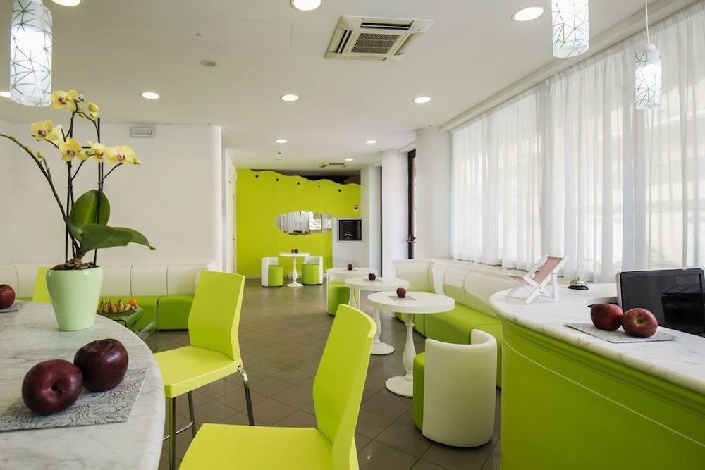 Hotel Scarlet Rimini Luaran gambar