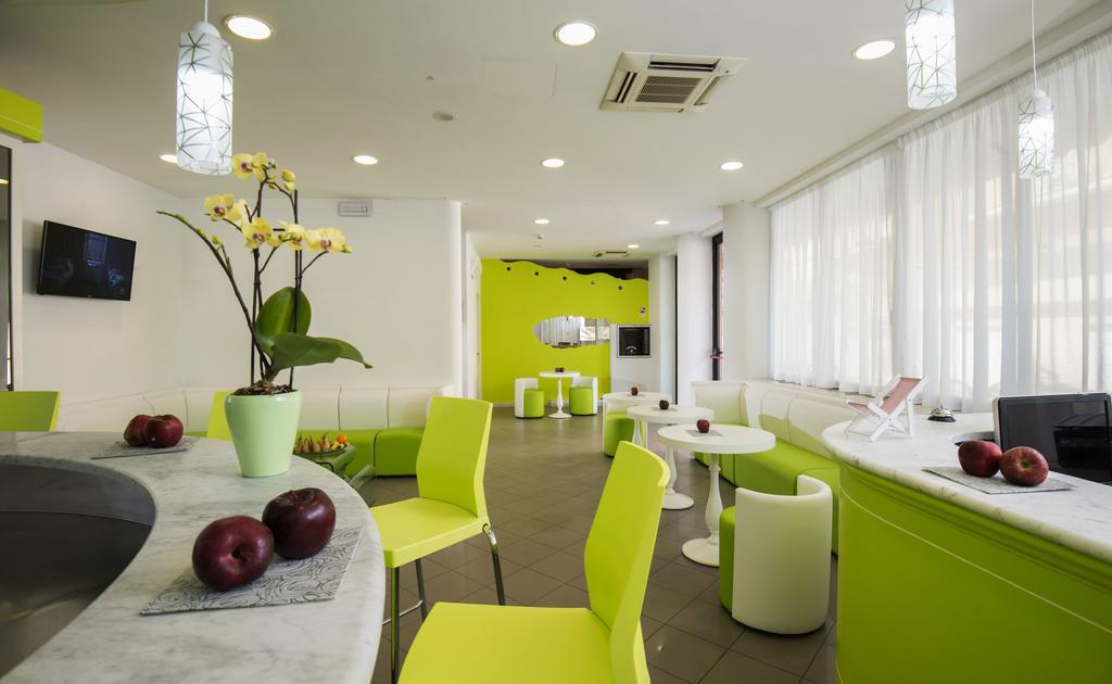 Hotel Scarlet Rimini Luaran gambar
